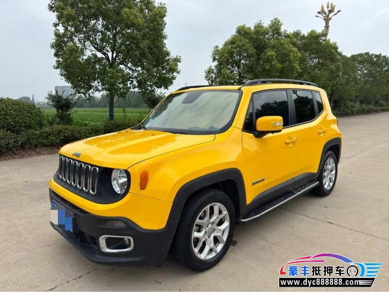18年Jeep自由侠轿车抵押车出售