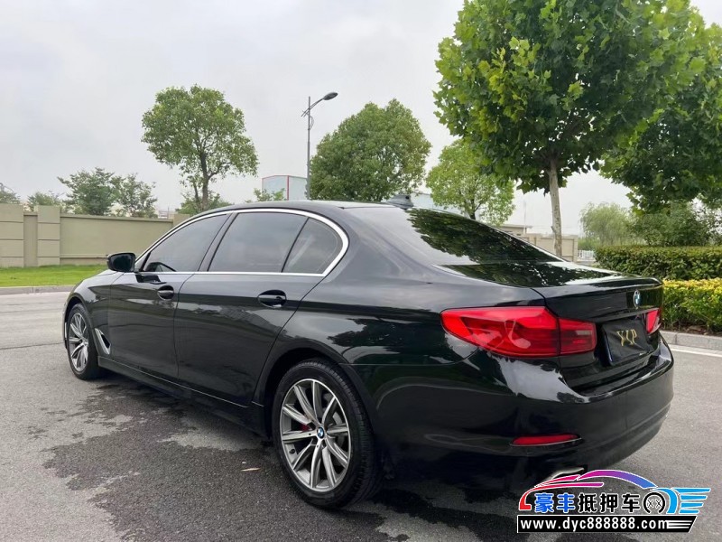 17年宝马5系轿车抵押车出售