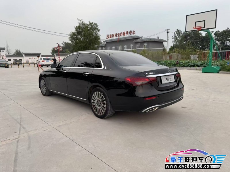 21年奔驰E轿车抵押车出售