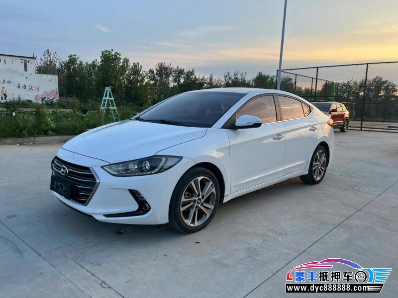 17年现代领动轿车抵押车出售