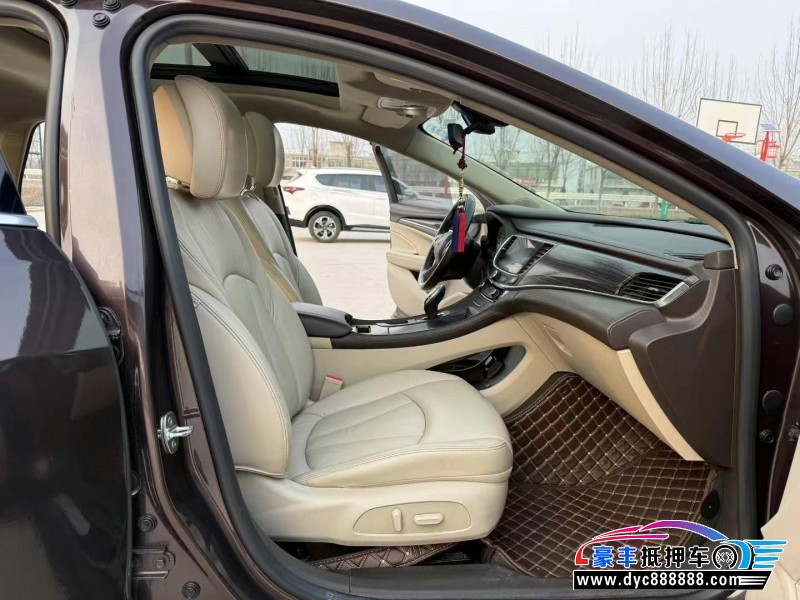 17年别克君越轿车抵押车出售