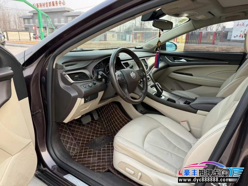 17年别克君越轿车抵押车出售