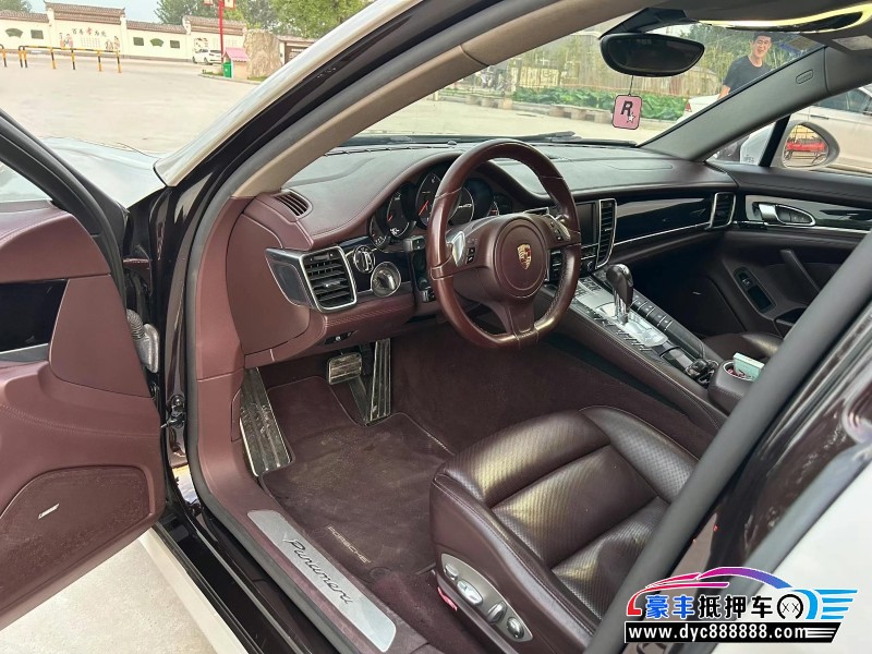 15年保时捷帕纳梅拉轿车抵押车出售