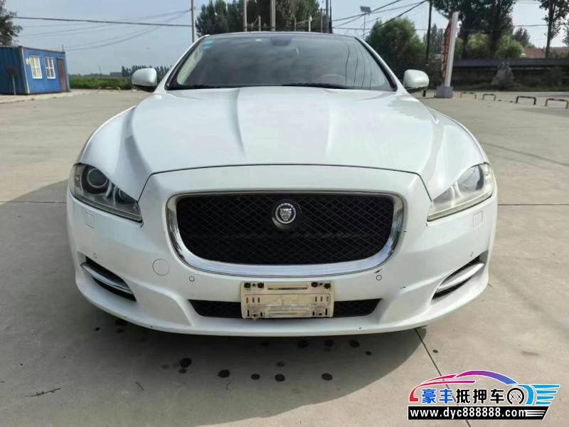12年捷豹XJL轿车抵押车出售