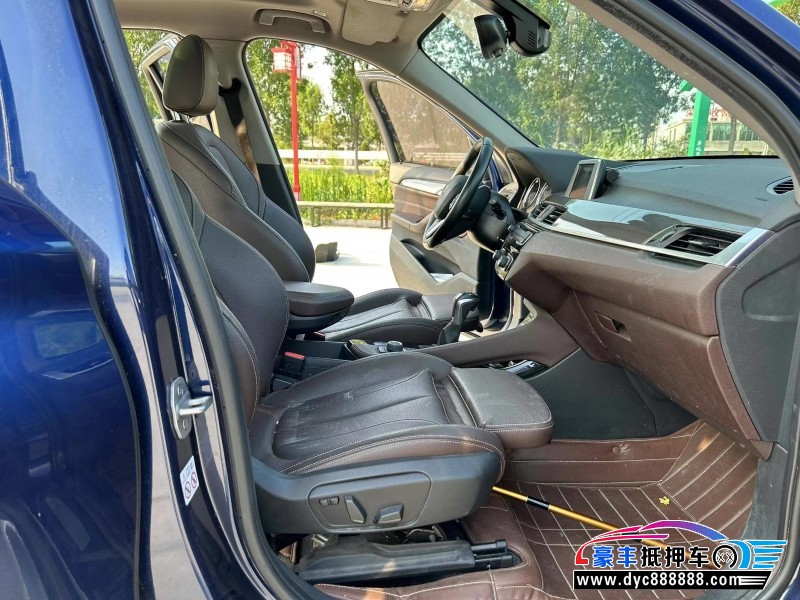 18年宝马X1轿车抵押车出售