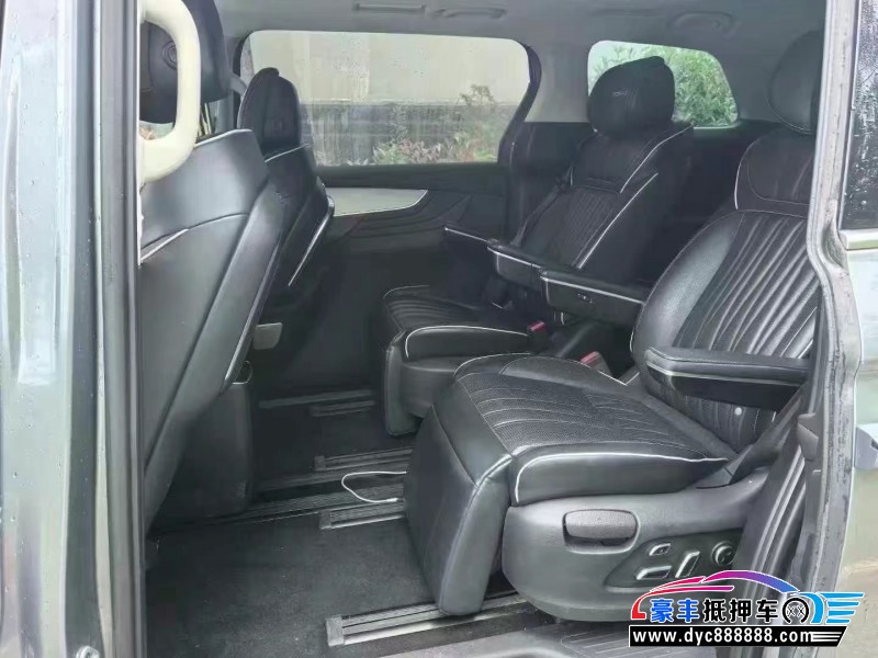 21年荣威imax8轿车抵押车出售