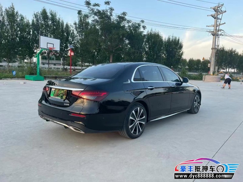 22年奔驰E轿车抵押车出售