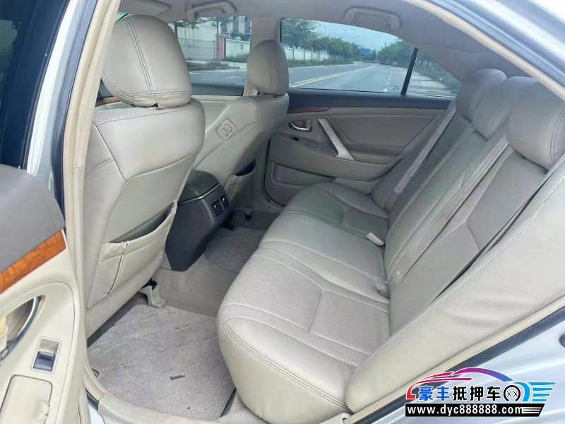 09年丰田凯美瑞轿车抵押车出售