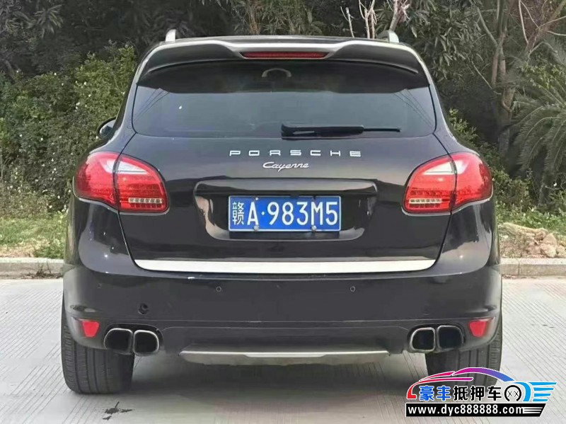 14年保时捷卡宴轿车抵押车出售