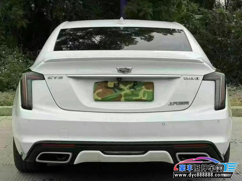 21年凯迪拉克CT5轿车抵押车出售