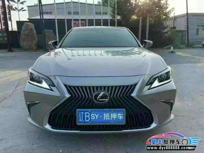19年雷克萨斯ES轿车抵押车出售