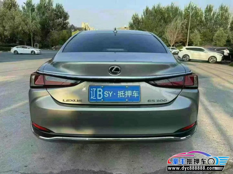 19年雷克萨斯ES轿车抵押车出售