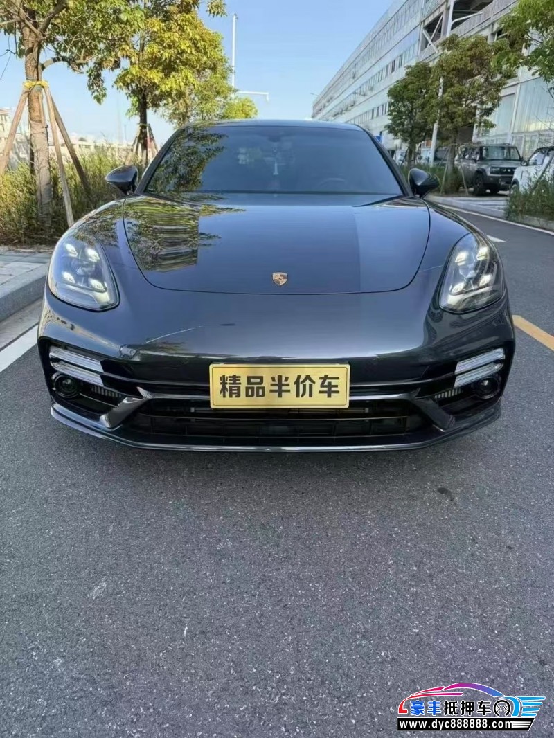 抵押车出售22年保时捷帕纳梅拉轿车
