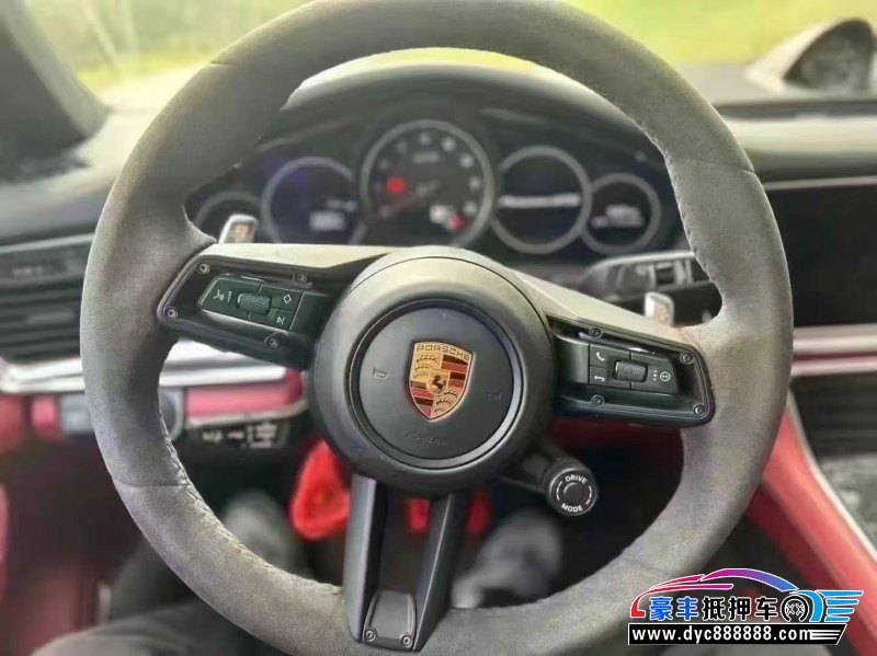 23年保时捷帕纳梅拉轿车抵押车出售