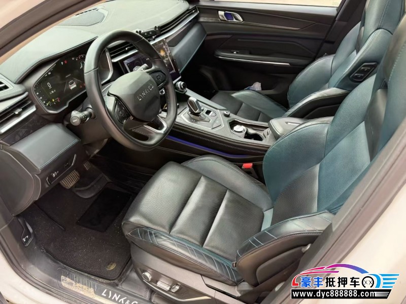 22年领克05轿车抵押车出售