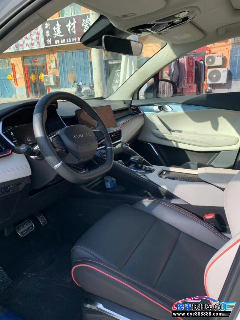 21年领克06轿车抵押车出售