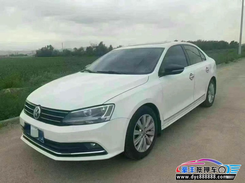 16年大众速腾轿车抵押车出售