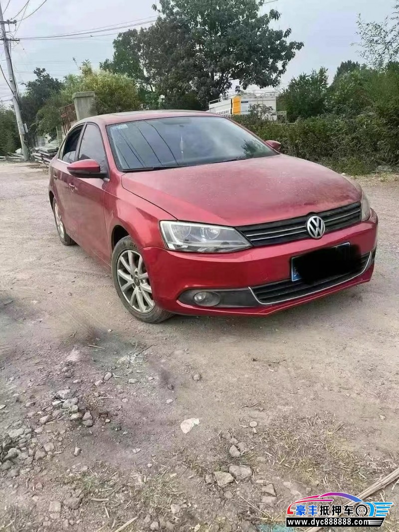 13年大众速腾轿车抵押车出售