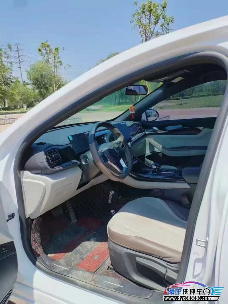 24年比亚迪秦轿车抵押车出售