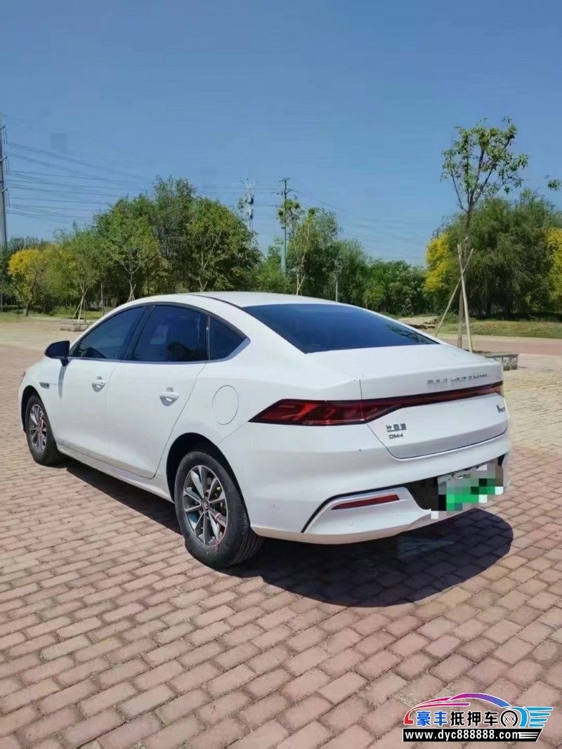 24年比亚迪秦轿车抵押车出售