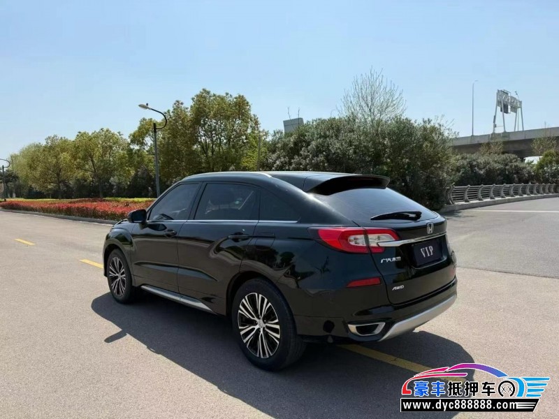 19年本田冠道轿车抵押车出售