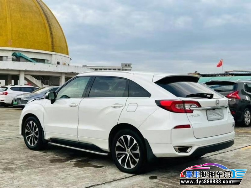 19年本田冠道轿车抵押车出售