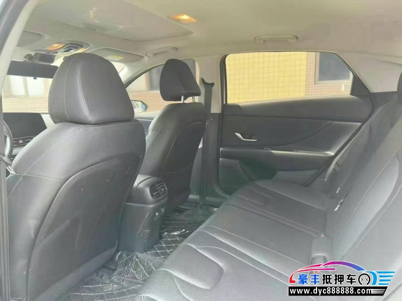 22年现代伊兰特轿车抵押车出售