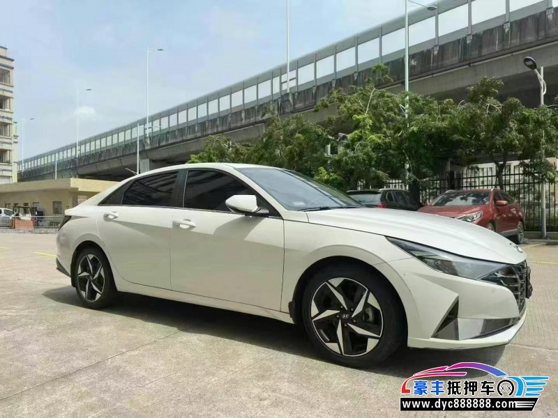 22年现代伊兰特轿车抵押车出售