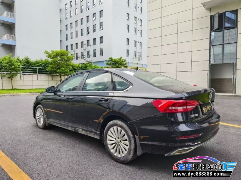 20年大众朗逸轿车抵押车出售