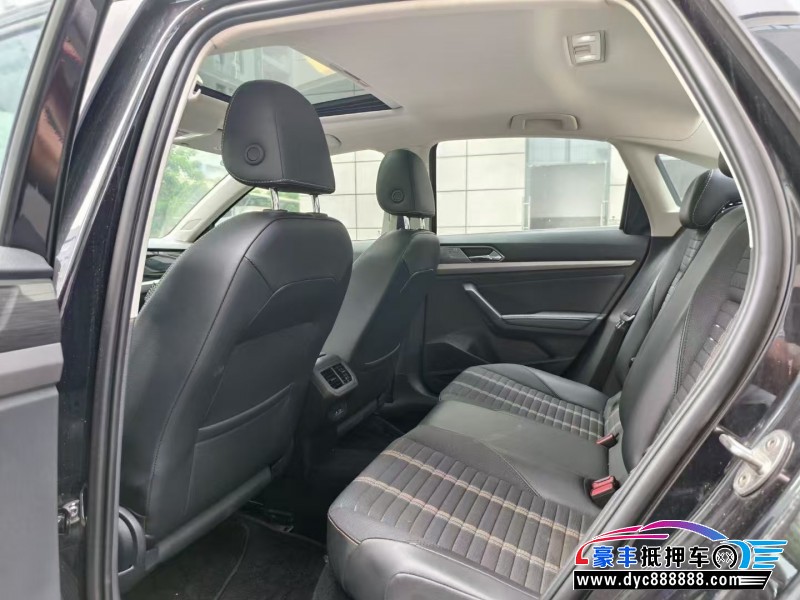 20年大众朗逸轿车抵押车出售