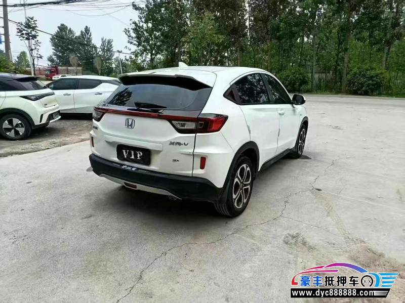 16年本田XRV轿车抵押车出售