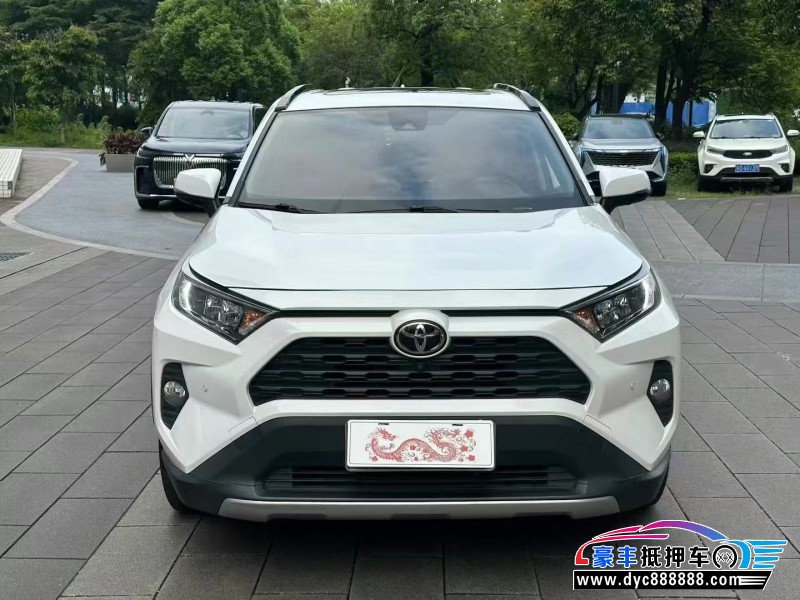 21年丰田RAV4轿车抵押车出售