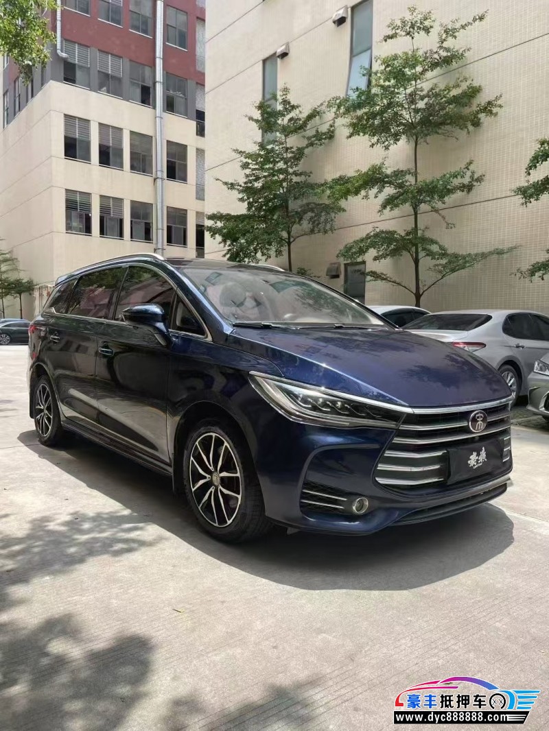 18年比亚迪宋轿车抵押车出售