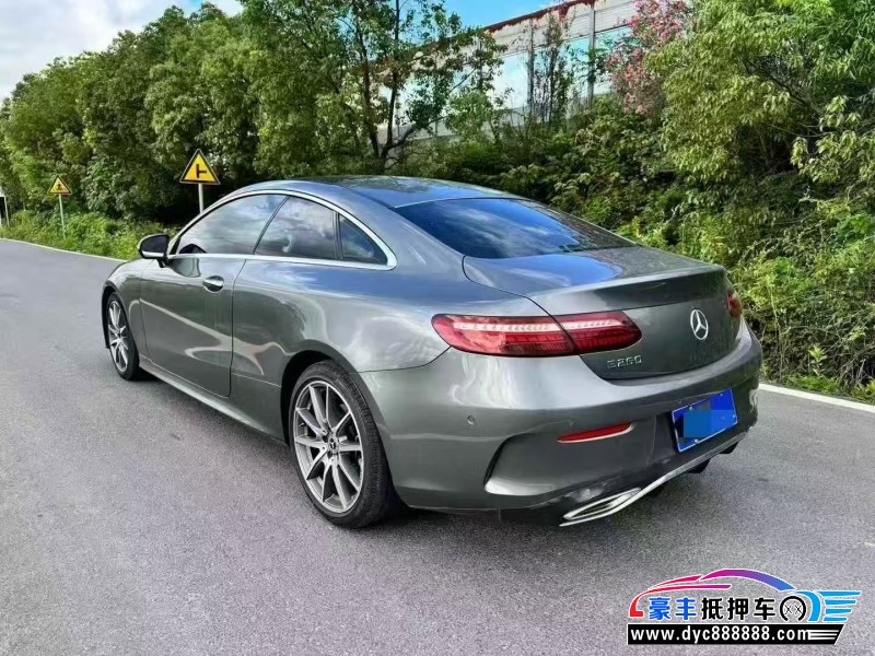 21年奔驰E轿车抵押车出售