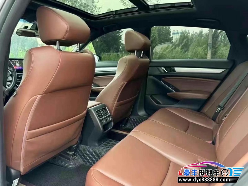 22年本田英诗派轿车抵押车出售