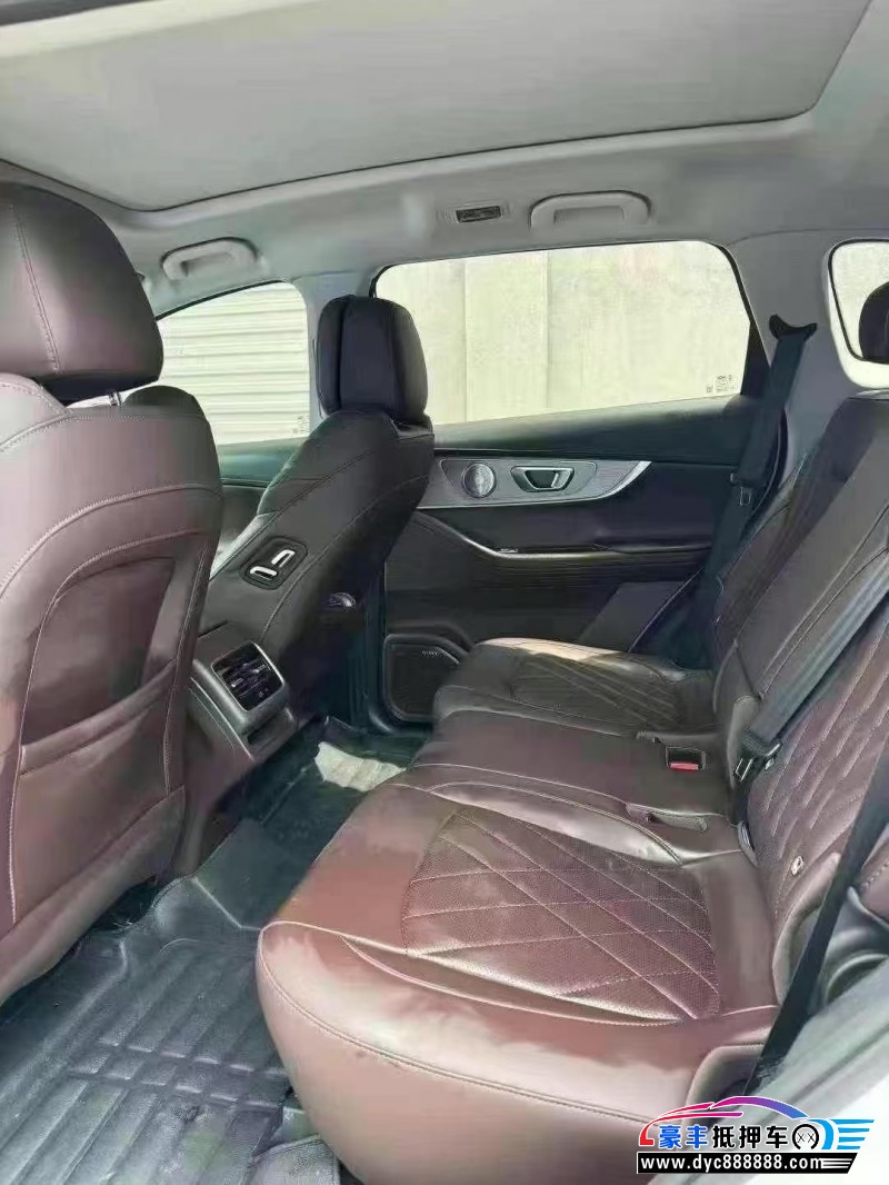 24年奇瑞瑞虎8轿车抵押车出售