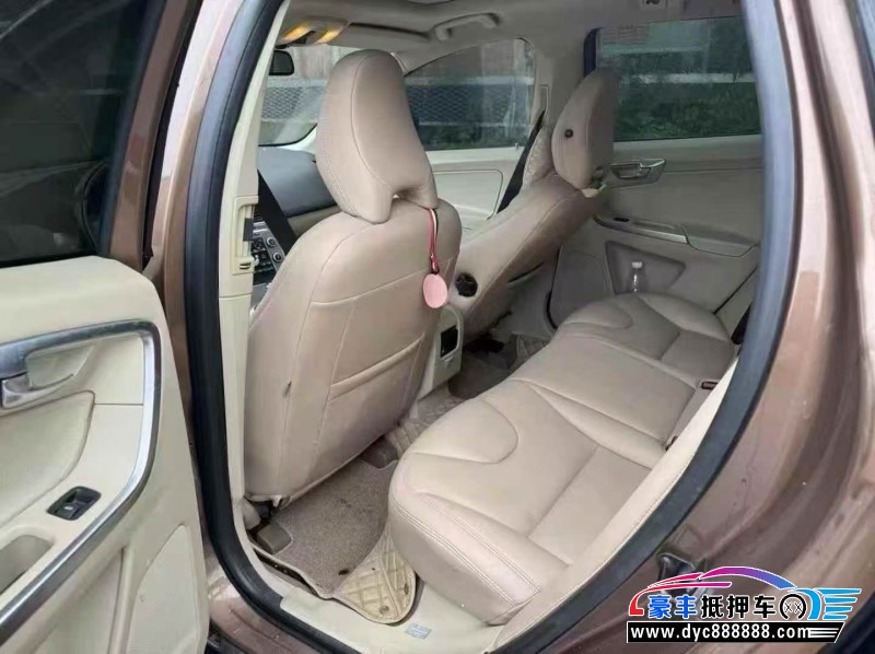10年沃尔沃XC60SUV抵押车出售