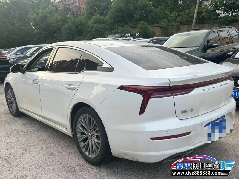 24年奔腾B70轿车抵押车出售