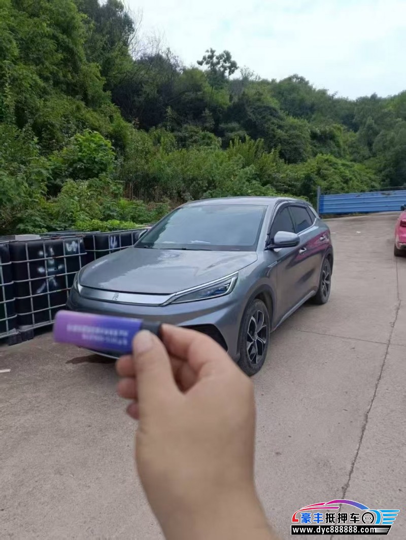 23年比亚迪元轿车抵押车出售