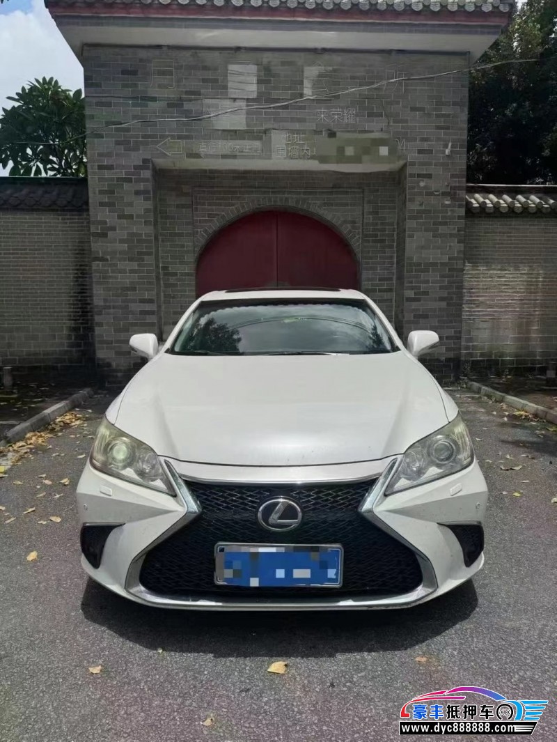 11年雷克萨斯ES轿车抵押车出售