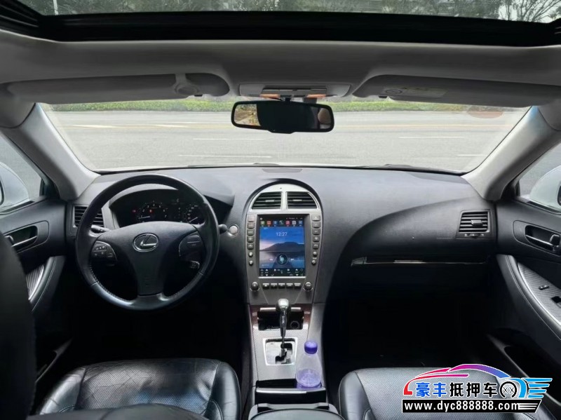 11年雷克萨斯ES轿车抵押车出售