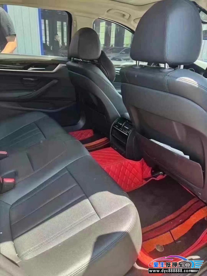 18年宝马5系轿车抵押车出售