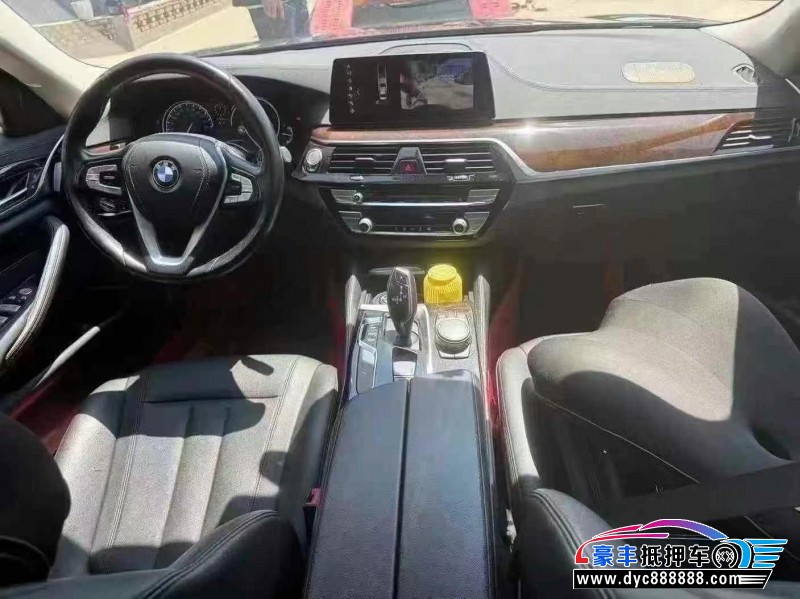 18年宝马5系轿车抵押车出售