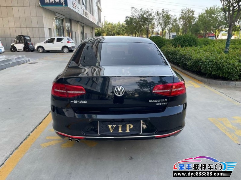 18年大众迈腾轿车抵押车出售