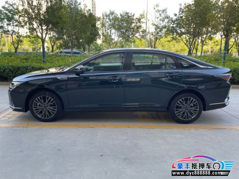 23年东风风神奕炫轿车抵押车出售