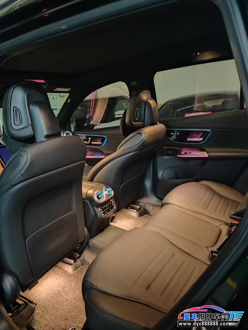 24年奔驰GLC轿车抵押车出售