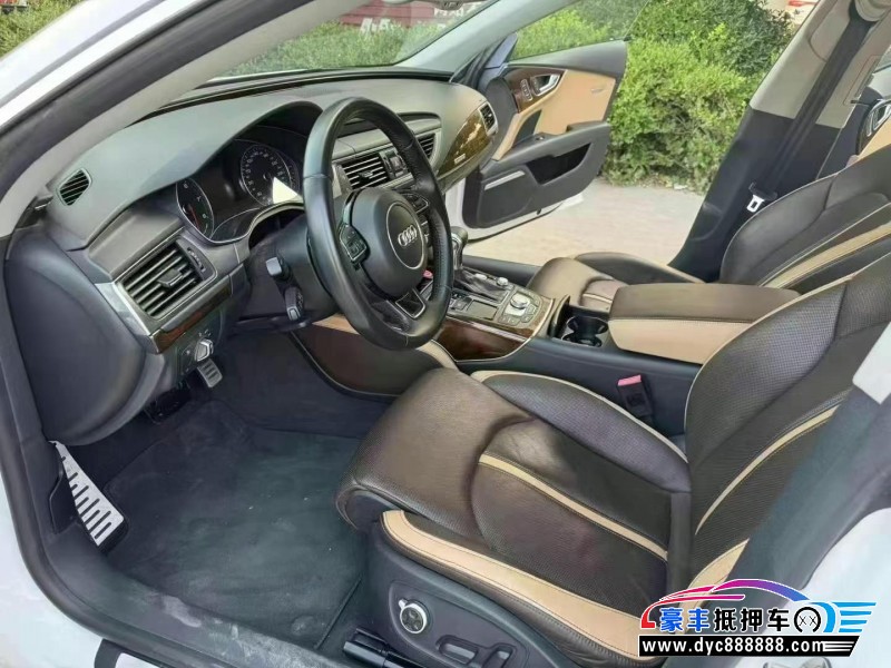 15年奥迪A7轿车抵押车出售