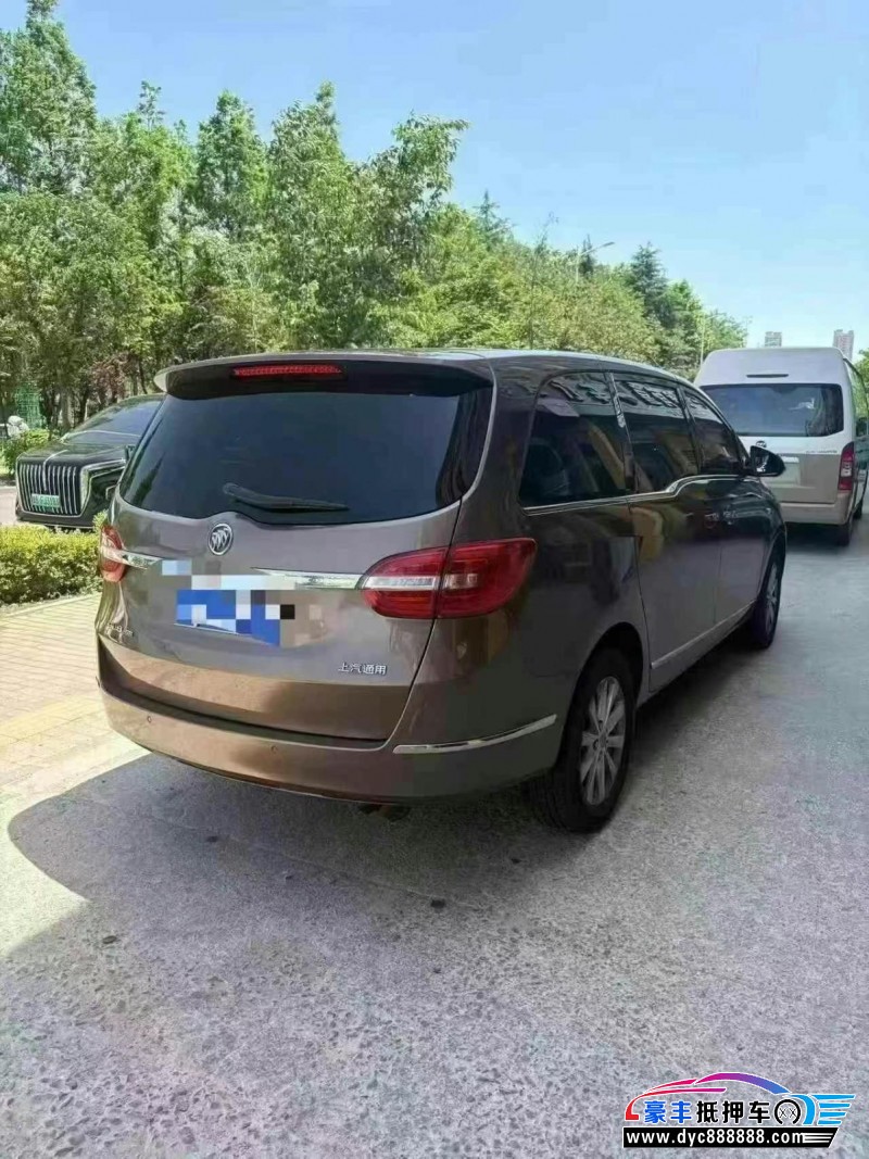 19年别克GL8轿车抵押车出售