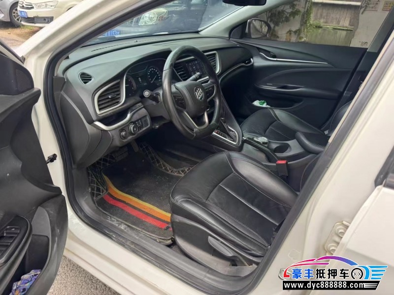 18年别克英朗轿车抵押车出售