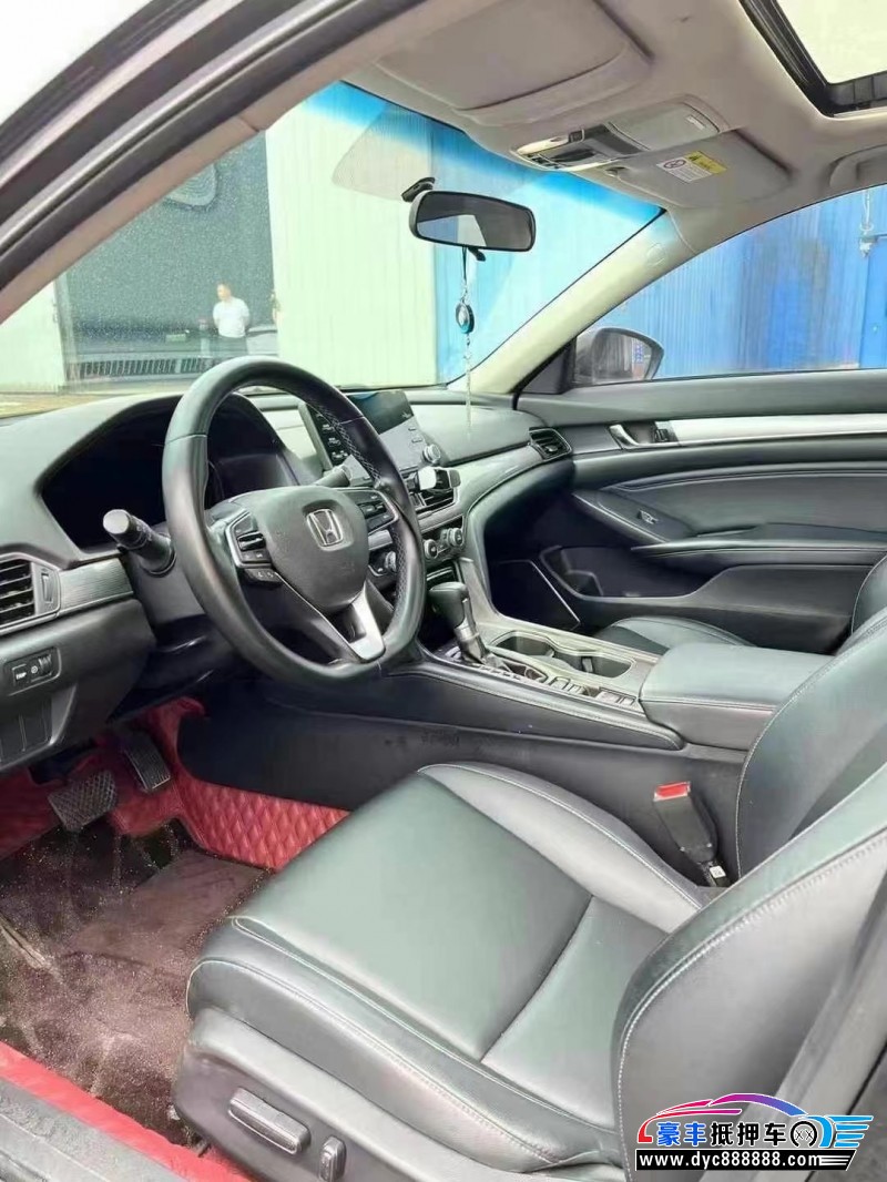 20年本田雅阁轿车抵押车出售